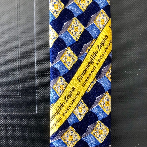 Ermenegildo Zegna- 100% Silk Men’s Tie - Picture 8 of 8
